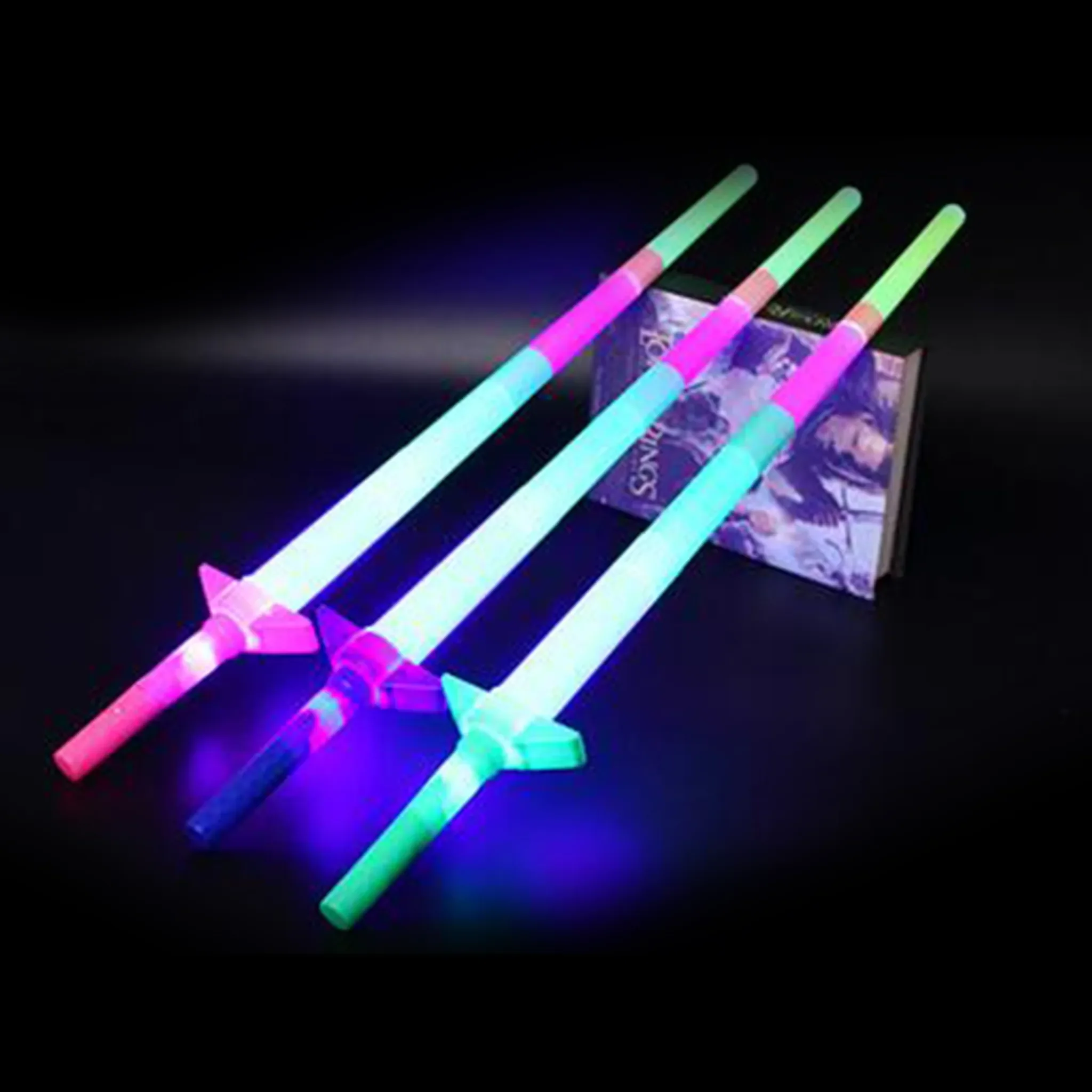 Ausziehbares LED Glow Sword – 4-teiliges Leuchtschwert